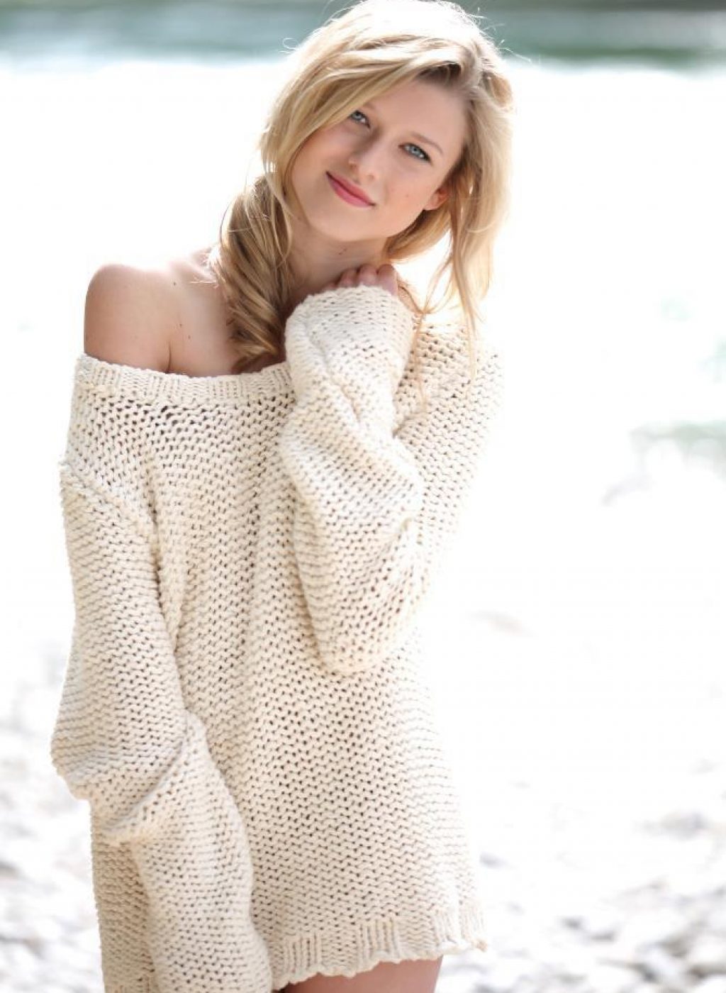 252284_418127904899212_161948460_n