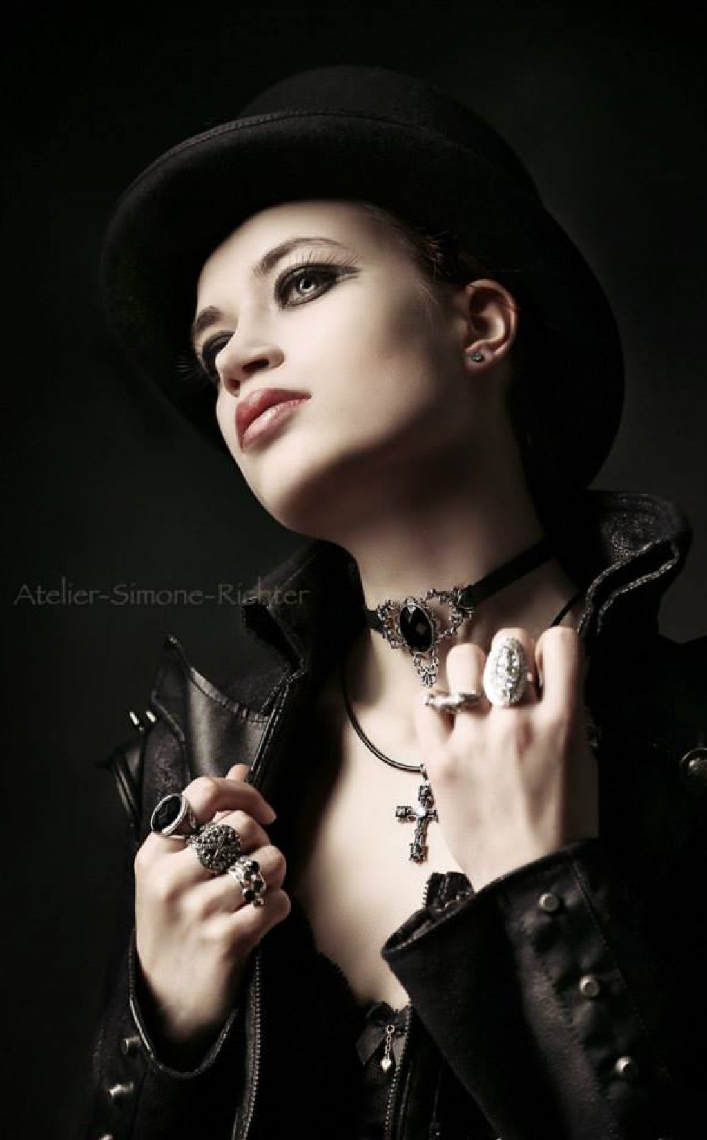 Photographer & Retouch - Simone Richter1